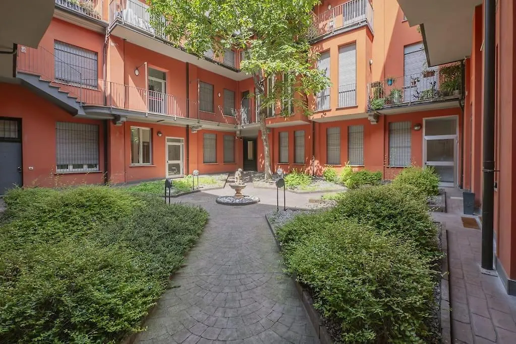 Apartment Youhosty - Ampere 102 Milan